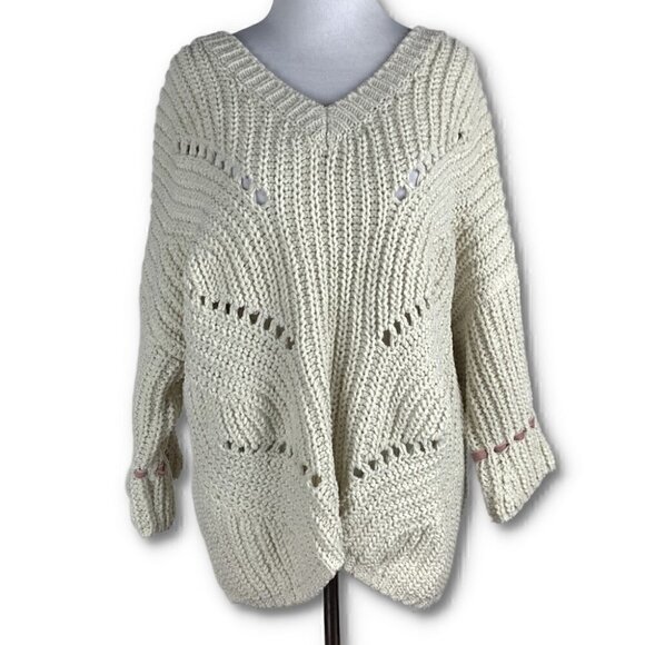 POL Sweaters - POL Womens sweater size L cream pink open knit chunky v-beck